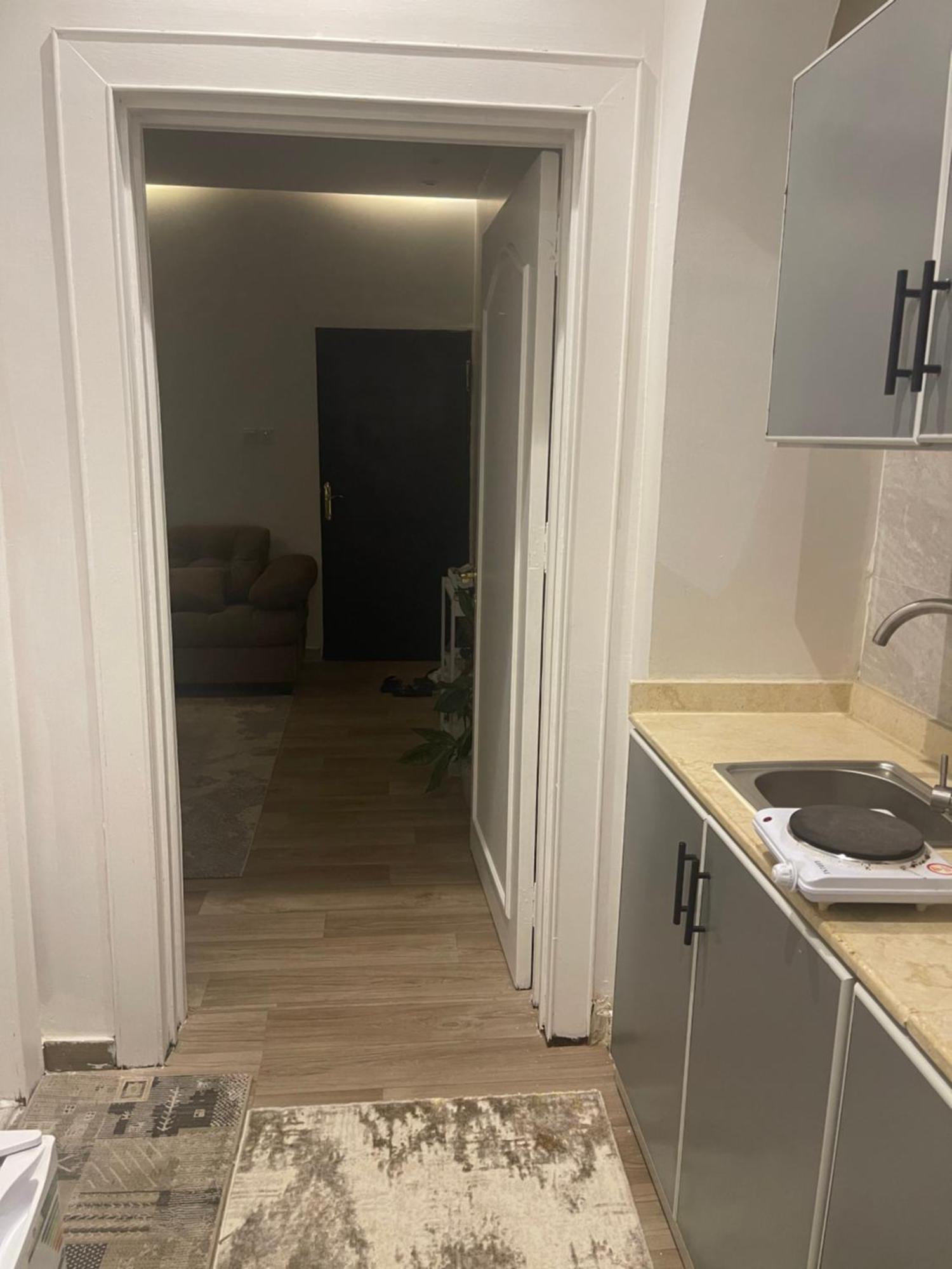 فاخرة غرفة نوم وصالة Apartment Riyadh